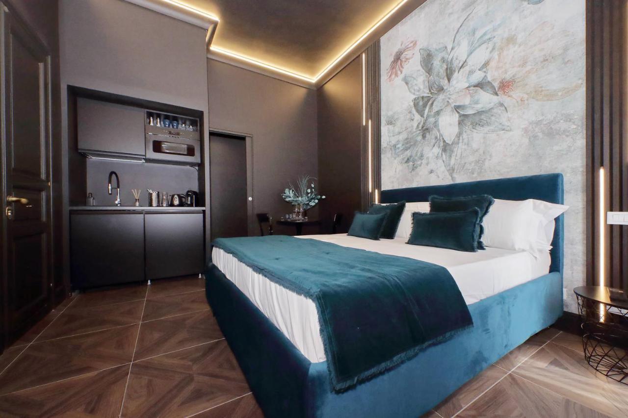 Ych-Butterfly Flat Close Trevi Fountain Rom Exteriör bild